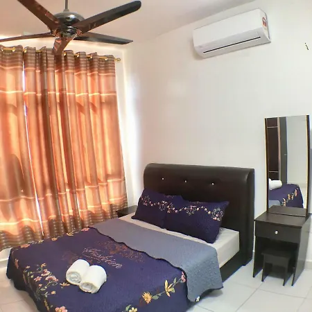 Homestay Shah Alam - Near I-Cty Exterior photo