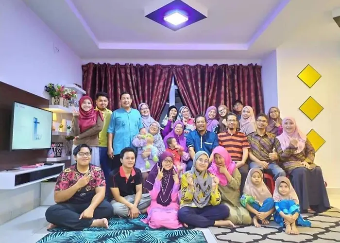 Homestay Shah Alam - Near I-Cty